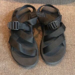 Men’s chacos